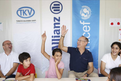 Allianz Grubu UNICEF ile birlikte deprem bölgesini ziyaret etti